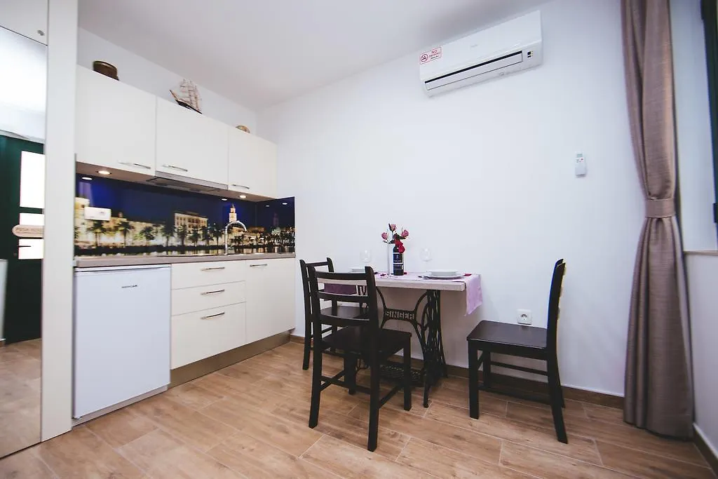 Apartment Felix Split
